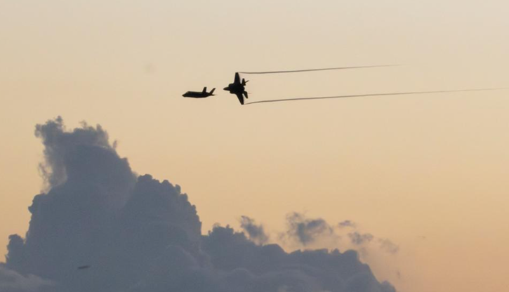 ভেনেজুয়েলার অভ্যন্তরণে মার্কিন বিমানের অবস্থান শনাক্ত হয়। ছবি : ডয়চে ভেলে।