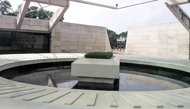 শহীদ প্রেসিডেন্ট জিয়াউর রহমানের কবরের পাশে বেগম খালেদা জিয়ার দাফন সম্পন্ন হবে।